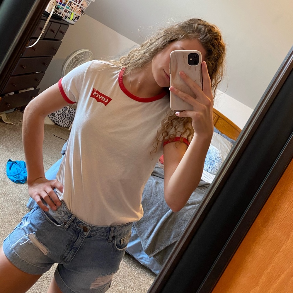 Levi’s | T-Shirt